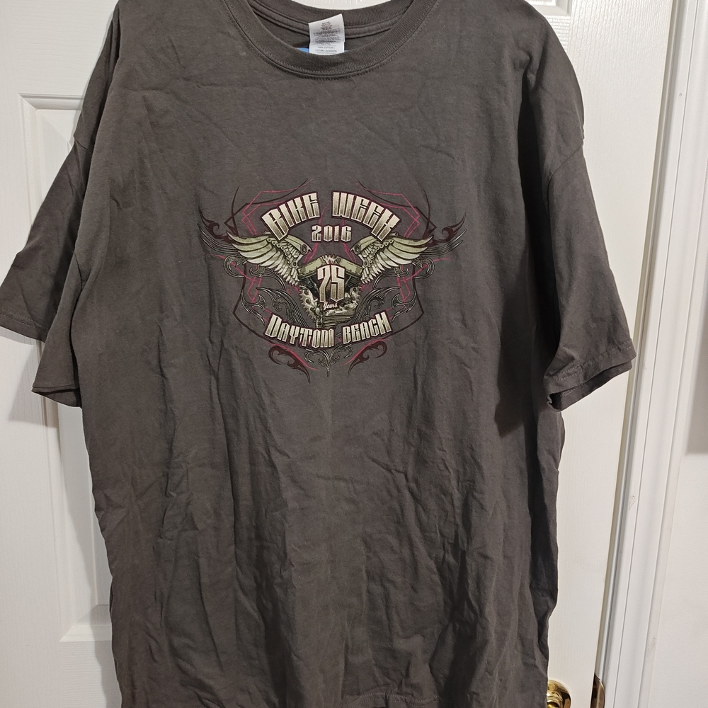 Gildan Charcoal Graphic Men's T-Shirt
